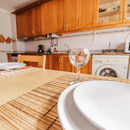 דירה Front פרל